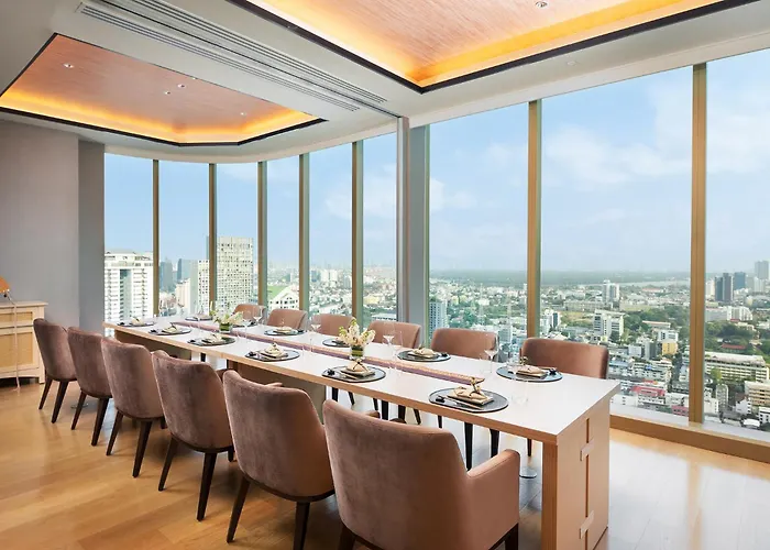 Grand Nikko Sathorn 5*